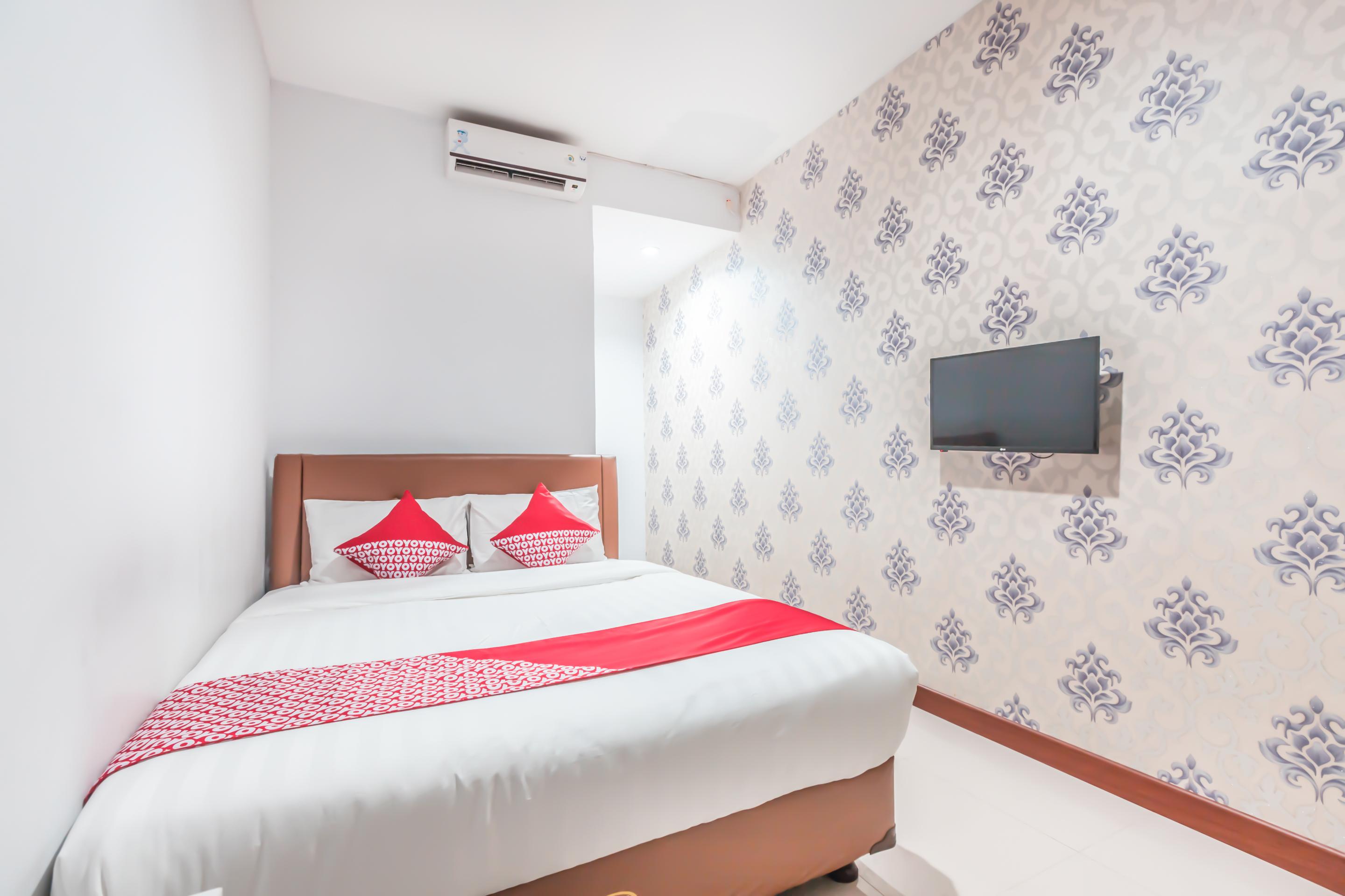 Oyo 1555 Unik Guesthouse Syariah Giacarta Esterno foto